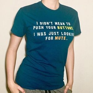 🦋2 for $10🦋Gildan Funny Graphic Tee 💙💚